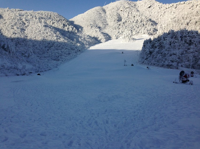 冬季武汉到九宫山滑雪 武汉到九宫山滑雪旅游多少钱 咸宁九宫山观光滑雪、隐水洞二日游