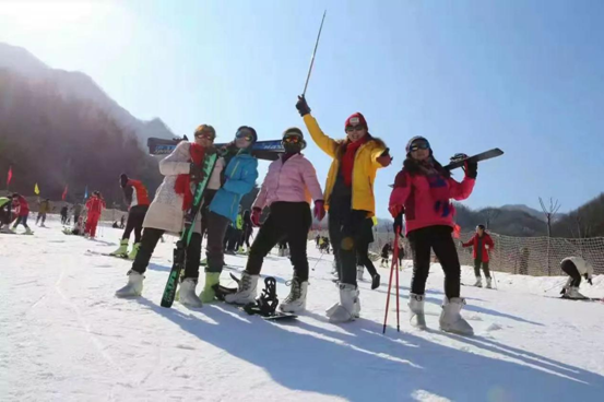 冬季武汉到周边哪里滑雪好玩  河南木扎岭两次滑雪、福泉五星温泉纯玩二日游